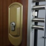 cerradura puerta blindada antigua 150x150 - Trabajos Hechos de Cerrajería
