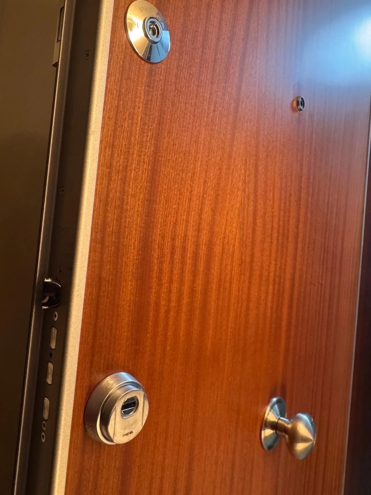 Que cerrajeros ofrecen la instalacion mas eficaz de cerraduras en Barcelona - &iquest;Qu&eacute; cerrajeros ofrecen la instalaci&oacute;n m&aacute;s eficaz de cerraduras en Barcelona?